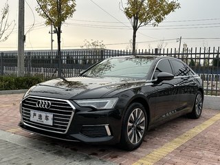 奥迪A6L 45TFSI 2.0T 自动 臻选致雅型 