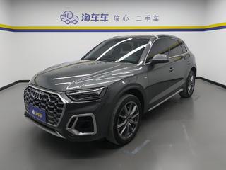 奥迪Q5L 40TFSI 2.0T 自动 豪华动感型 