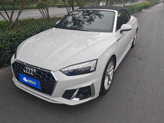 奥迪A5敞篷 40TFSI 2.0T 自动 时尚动感型 