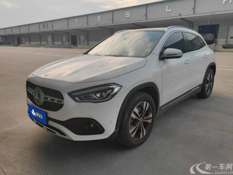 奔驰GLA 200 2020款 1.3T 自动 (国Ⅵ) 