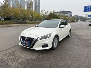 天籁 2.0L 改款XL舒适版 