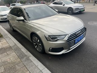 奥迪A6L 45TFSI 