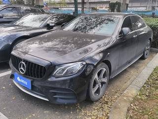 奔驰E级 E300L 运动时尚型 