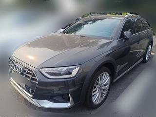 奥迪A4旅行 2.0T quattro 