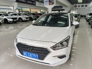 现代名图 1.8L 自动 智能型 