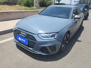 奥迪A4L 40TFSI 