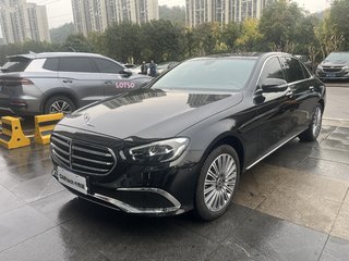 奔驰E级 300L 改款三豪华型 