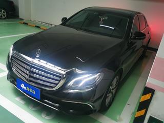 奔驰E级 E300L 2.0T 自动 运动时尚型 