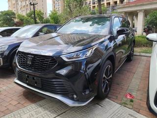 丰田皇冠陆放 2.0T 