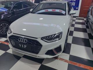 奥迪A4L 40TFSI 