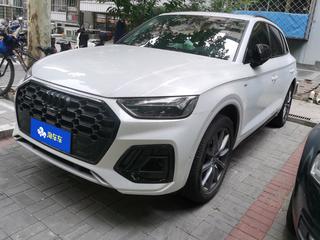 奥迪Q5L 40TFSI 2.0T 自动 改款豪华动感型 