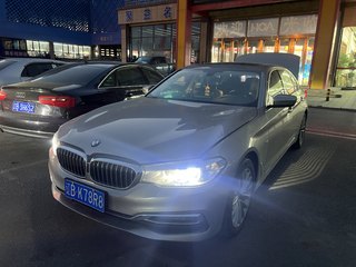 宝马5系 525Li 2.0T 自动 豪华套装 