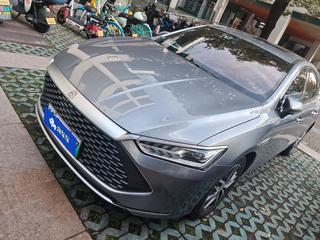 比亚迪秦PLUS 1.5L 