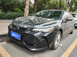 丰田亚洲龙 2.0L 