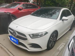 奔驰A级 1.3T 