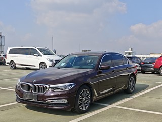 宝马5系 530Li 2.0T 自动 尊享型豪华套装改款 