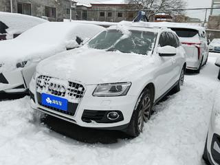 奥迪Q5 40TFSI 2.0T 自动 技术型 