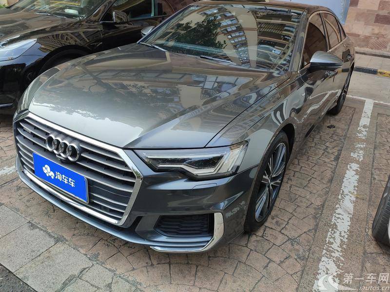 奥迪A6L 45TFSI 2020款 2.0T 自动 尊享动感型 (国Ⅵ) 