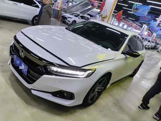 雅阁 1.5T 260TURBO幻夜·尊贵版 