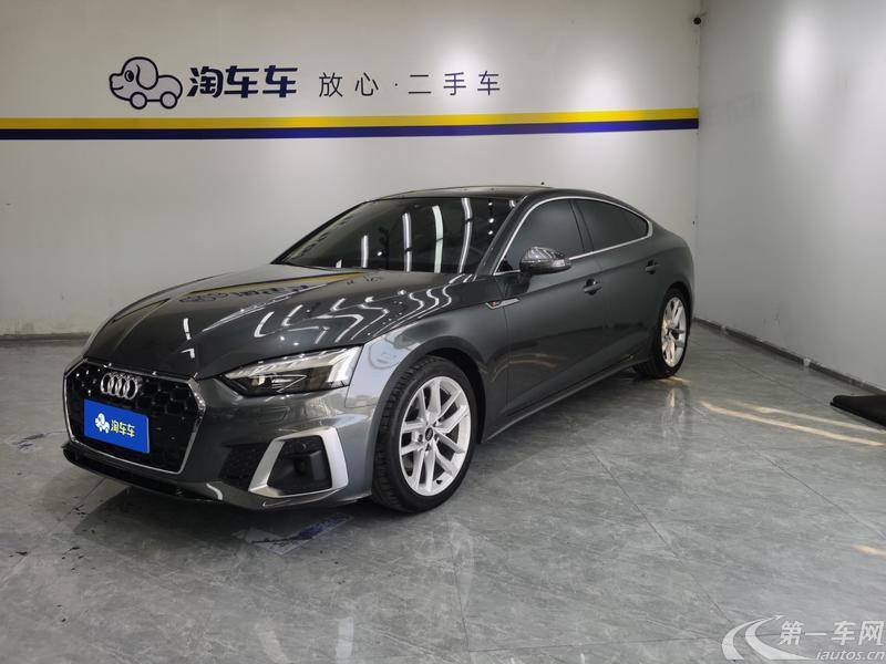 奥迪A5掀背 40TFSI [进口] 2023款 2.0T 自动 汽油 时尚动感型 