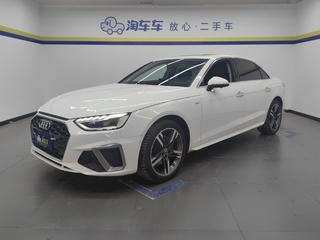 奥迪A4L 40TFSI 2.0T 自动 quattro豪华动感型 