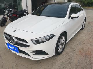 奔驰A级 1.3T 