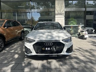 奥迪A4L 40TFSI 2.0T 自动 豪华动感型 