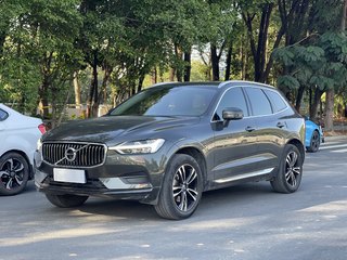 沃尔沃XC60 T5 2.0T 自动 智逸版 