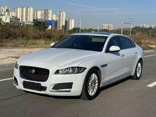 捷豹XFL 2.0T 