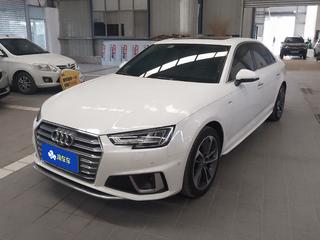 奥迪A4L 40TFSI 