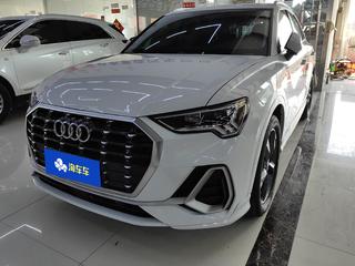 奥迪Q3 40TFSI 2.0T 自动 时尚动感型 