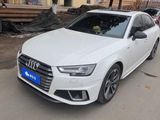 奥迪A4L 45TFSI 2.0T 自动 quattro个性运动版 