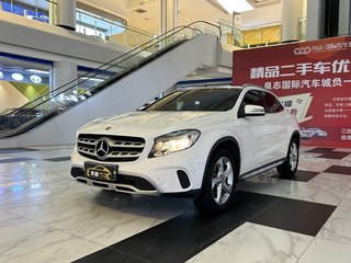 奔驰GLA 1.6T 