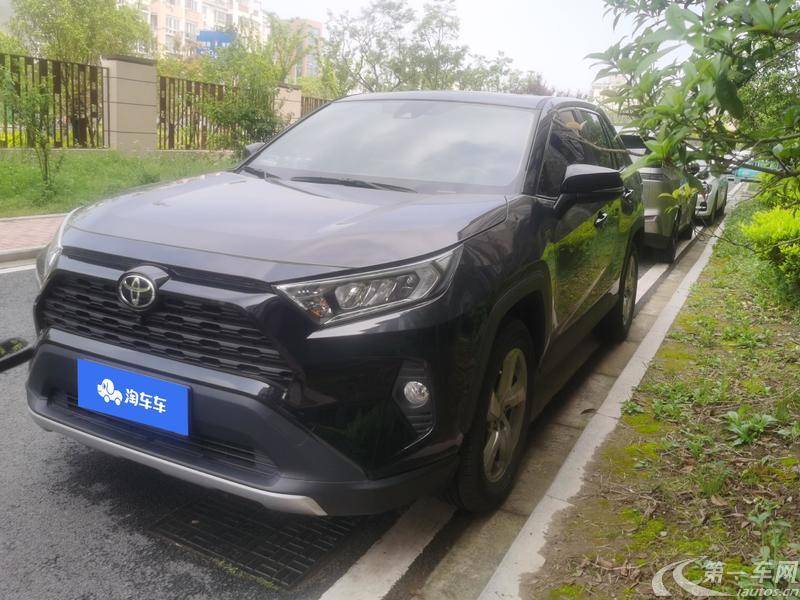 丰田RAV4 2022款 2.0L 自动 前驱 风尚版 (国Ⅵ) 