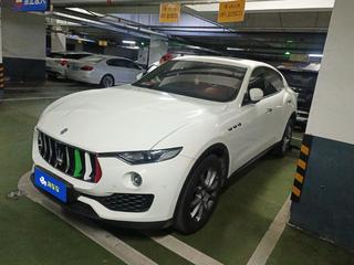 玛莎拉蒂Levante 3.0T 