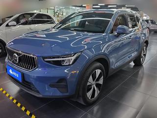 沃尔沃XC40 B3 2.0T 自动 智远豪华版 