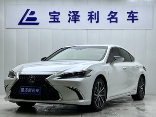 雷克萨斯ES 300h 