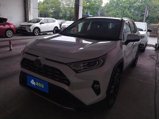 丰田RAV4 荣放 2.0L 自动 尊贵版 