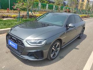 奥迪A4L 40TFSI 2.0T 自动 豪华动感型 