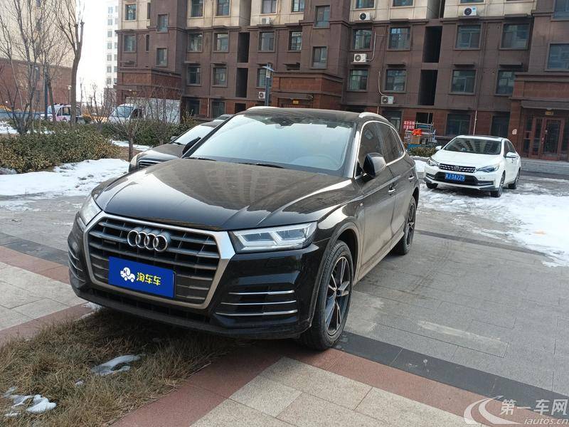 奥迪Q5L 40TFSI 2018款 2.0T 自动 荣享时尚型 (国Ⅵ) 