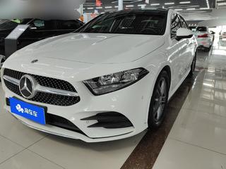 奔驰A级 1.3T 