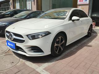 奔驰A级 1.3T 