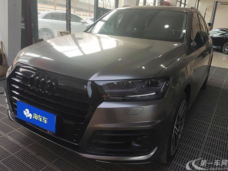 奥迪Q7 45 [进口] 2019款 2.0T 自动 S-Line运动型 