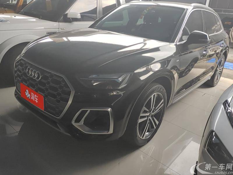 奥迪Q5L 40TFSI 2022款 2.0T 自动 时尚动感型 (国Ⅵ) 