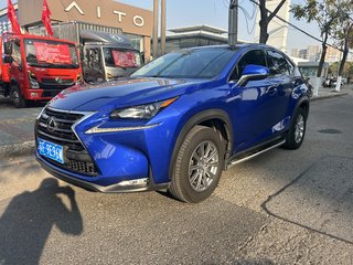 雷克萨斯NX 200 2.0L 自动 锋尚版 