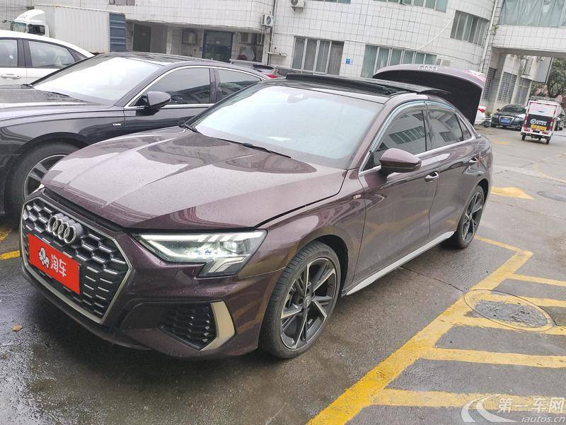 奥迪A3 L35TFSI 2021款 1.4T 自动 Limousline时尚运动型 (国Ⅵ) 