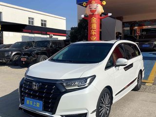 艾力绅 2.0L 舒适版 