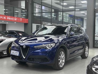 阿尔法罗密欧Stelvio 2.0T 