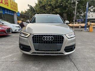 奥迪Q3 30TFSI 1.4T 自动 舒适型 