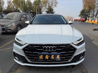 奥迪A7L 2.0T 